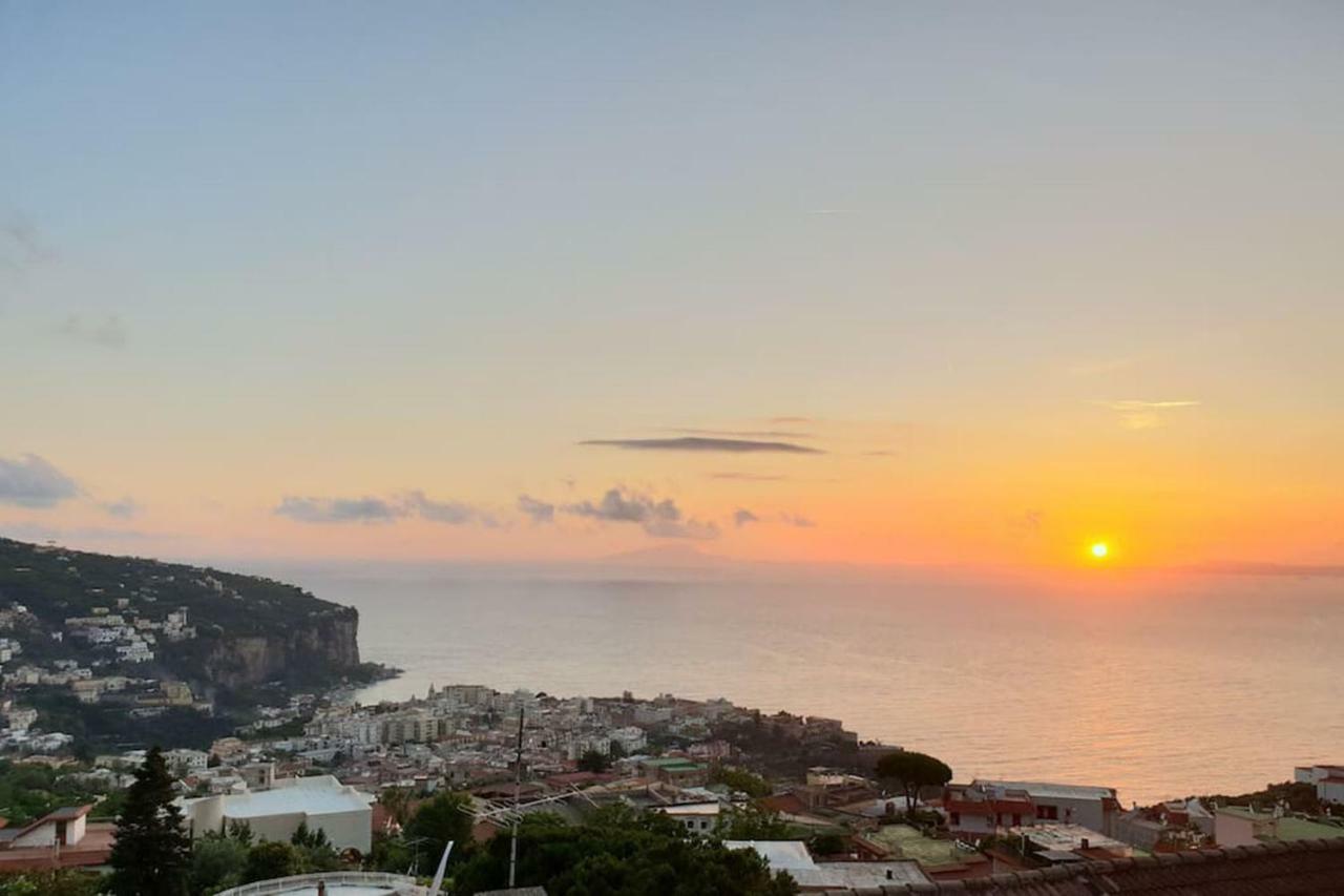 Casa Marida Sea View Apartment Vico Equense Luaran gambar